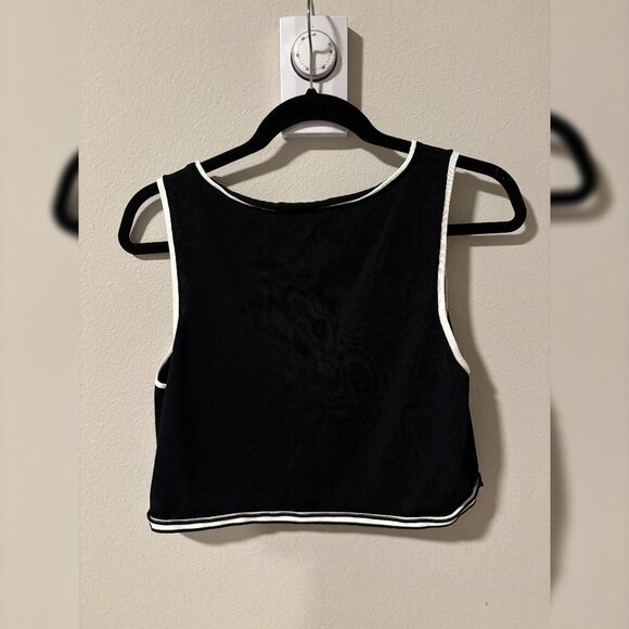 OAK + FORT Button Front Tank - Picture 2 of 2